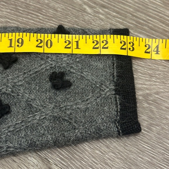 Deirdre McGuire Alpaca Wool Cardigan Gray Black Floral 3D Knit Ireland Cottage L - Picture 11 of 12